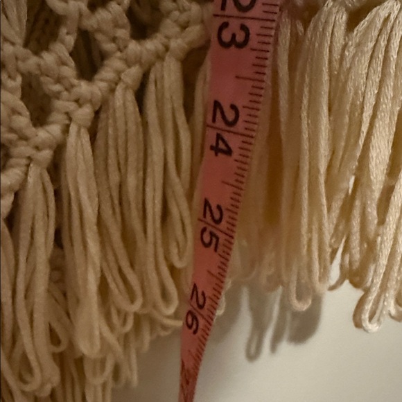 Elegant Cream Crochet Trim Women's Tunic Small - Picture 8 of 9